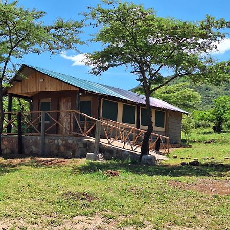 Oloirien Tented Camp 호텔 Mara Simba 외부 사진