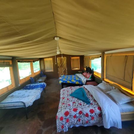 Oloirien Tented Camp 호텔 Mara Simba 외부 사진